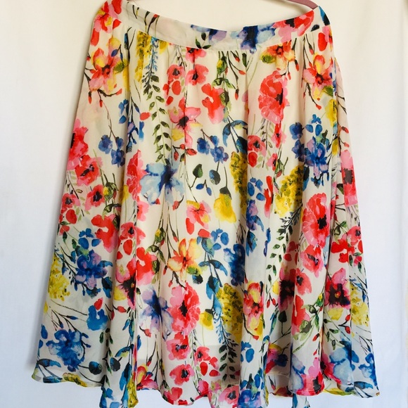 Truly4You 💐🌺 Floral Georgette Spring time Skirt - Picture 1 of 8